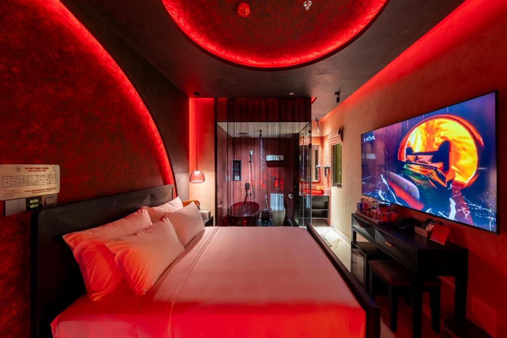 Tan Phu District Hotel | Pynt Hotel 5
