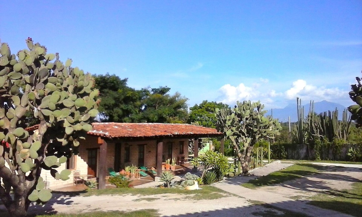 Rojas de Cuauhtemoc House | Quiet Country Ranch House Surrounded by Exotic Views and Charming Rural Village