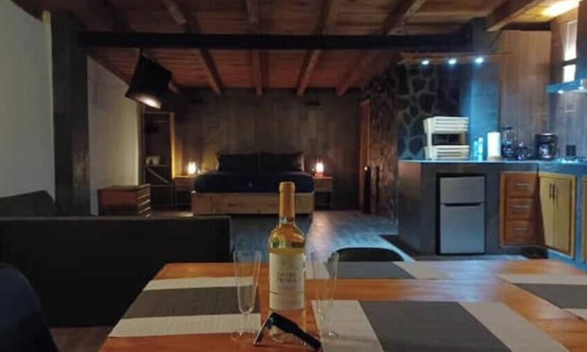 Mazamitla Cabin | Quinta Chardonnay Pinos del Rio In the woods