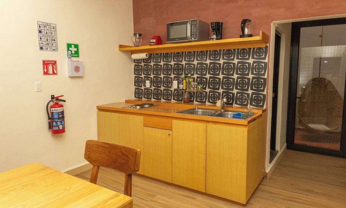 Calzada Madero Condo | REGIONES - VALLES · Comfort Stay for 3 Near Zócalo