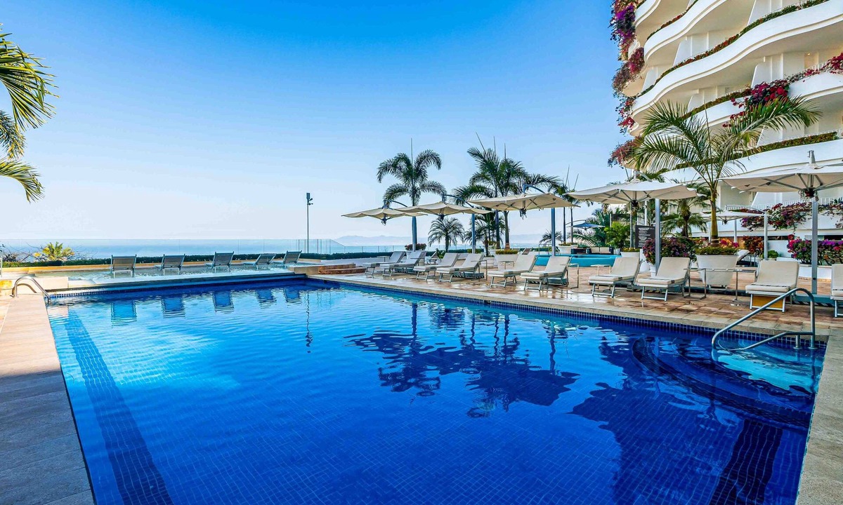 Conchas Chinas Apartment | Relaxing hillside retreat near town with rooftop pool & spacious interior