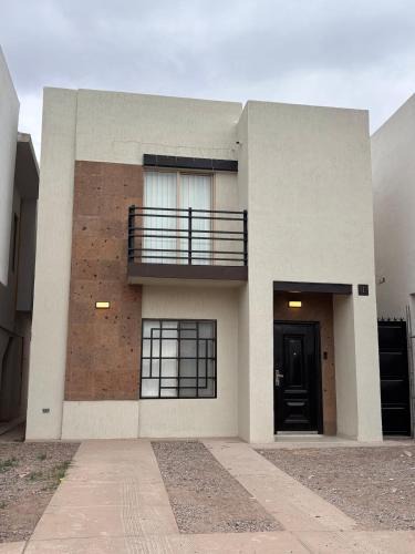 Hermosillo House | Residencia Flores