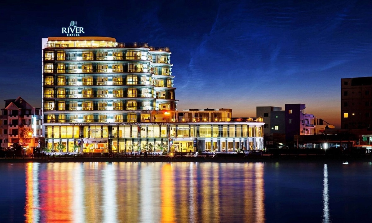 Ha Tien Hotel | River Hotel