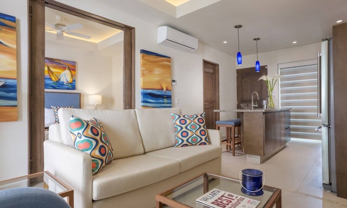 Romantic Zone Condo | ROMANTIC ZONE LUXURY CONDO