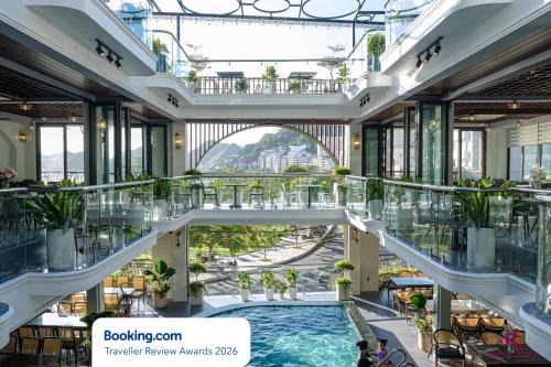 Cat Ba Hotel | Roza Palace Cat Ba