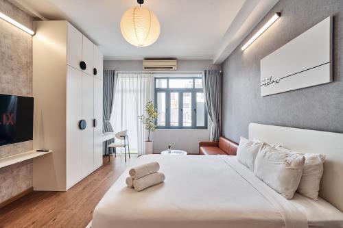 District 4 Apartment | S Lux Apartment 5 mins walking in central