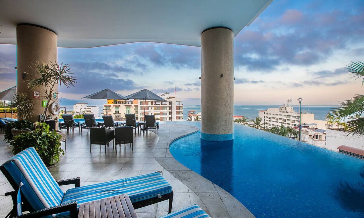 Amapas Condo | S504 - 2 bed 2 bath left side ocean view suite with balcony