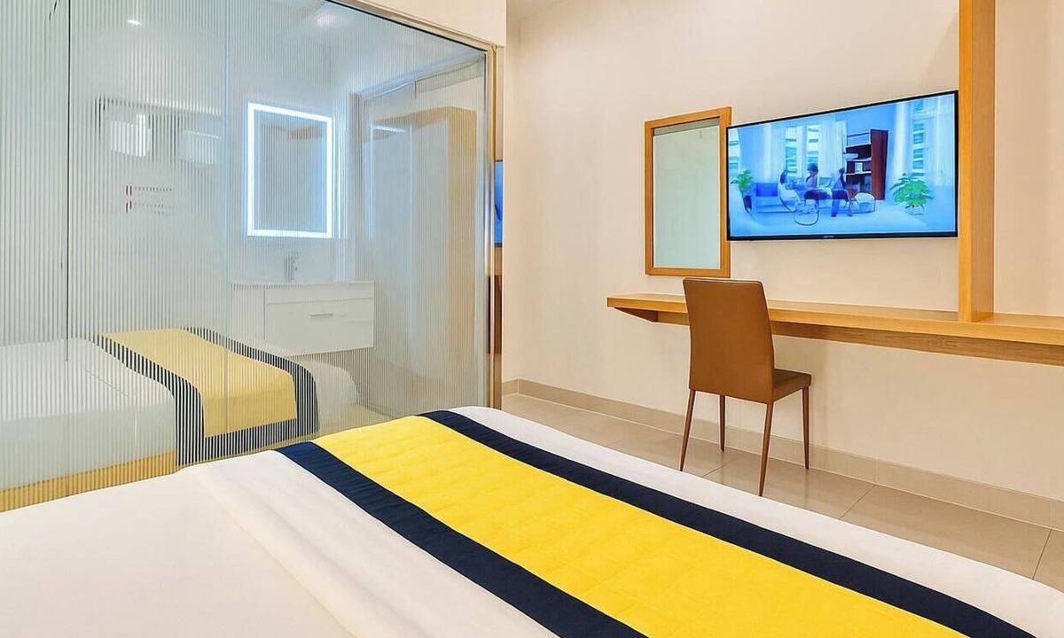 District 10 Hotel | S79 Son Mi Hotel