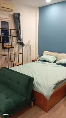 Downtown Ho Chi Minh City Apartment | Saigon apartmnent clz nightmarket