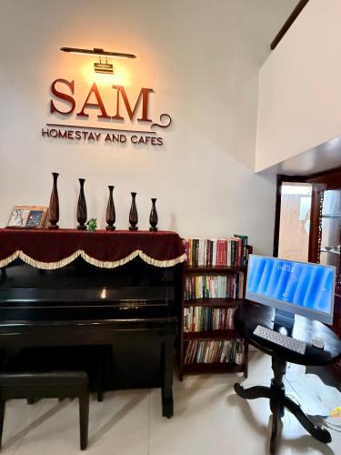 Hue House | SAM Homestay and Cafés