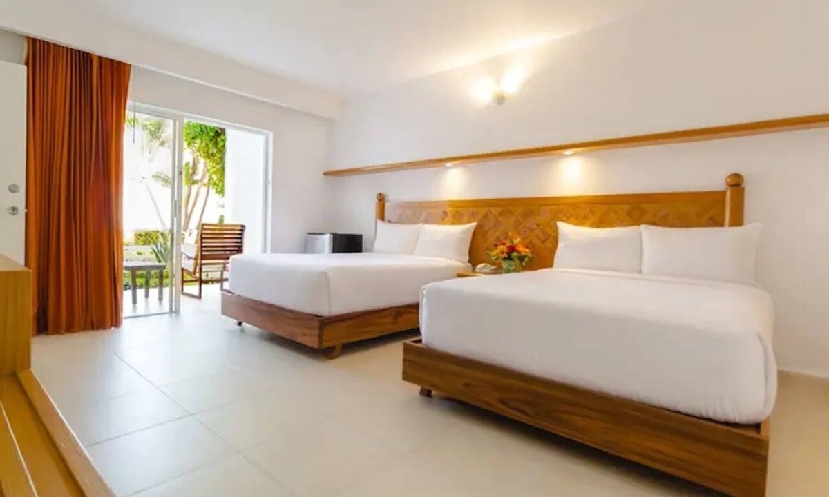 Punta Cancun Hotel | Serene One-Bedroom Suite | Beachscape Kin Ha