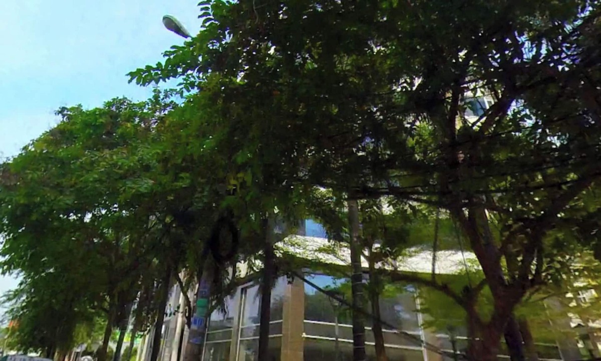 Tan Binh Apartment | Serenity Hotel Near Tan Son Nhat Airport