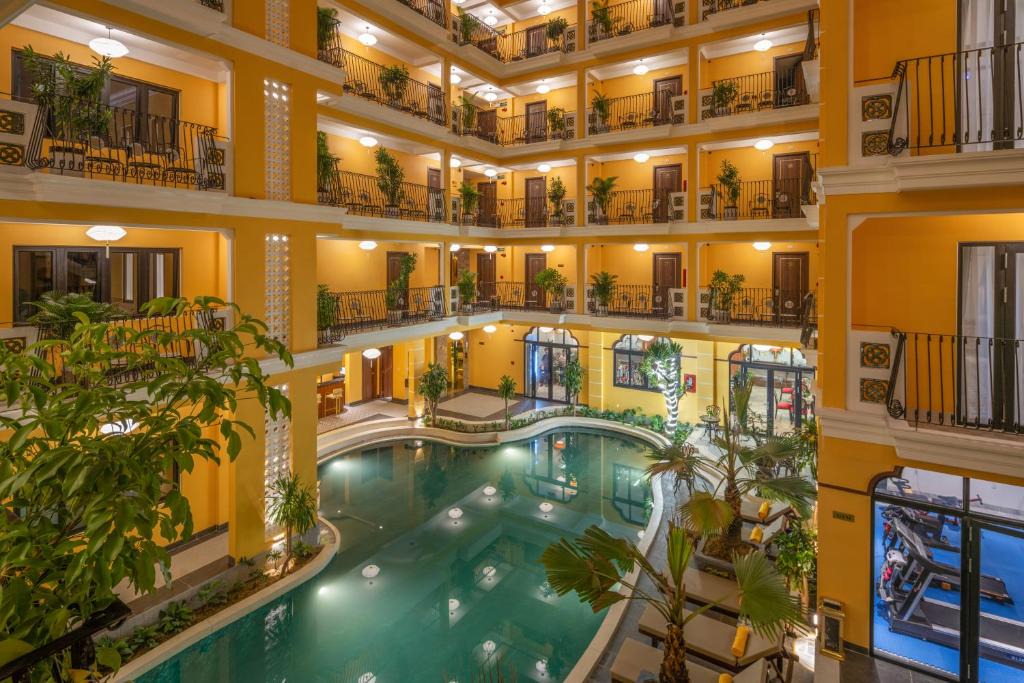 Hoi An Hotel | Soluna D'Annam - The Art of Hoi An Relaxation - formerly Hoi An Babylon Riverside Hotel
