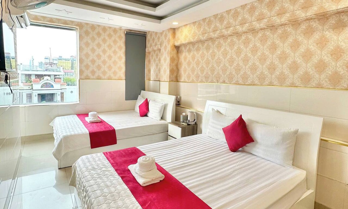 Tan Thuan Dong Hotel | Song Xanh Hotel