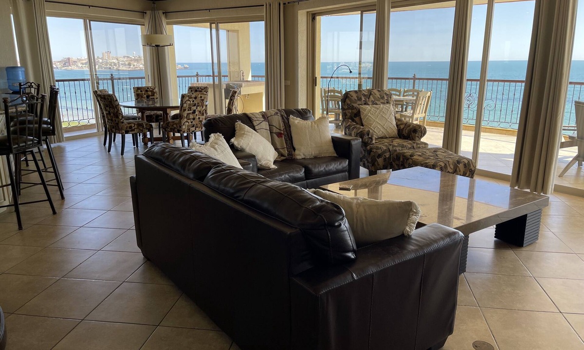 Bella Vista Condo | Sonoran Sky 4 Bed/4 Bath End Unit! Largest Unit At S.Sky Sleeps 10