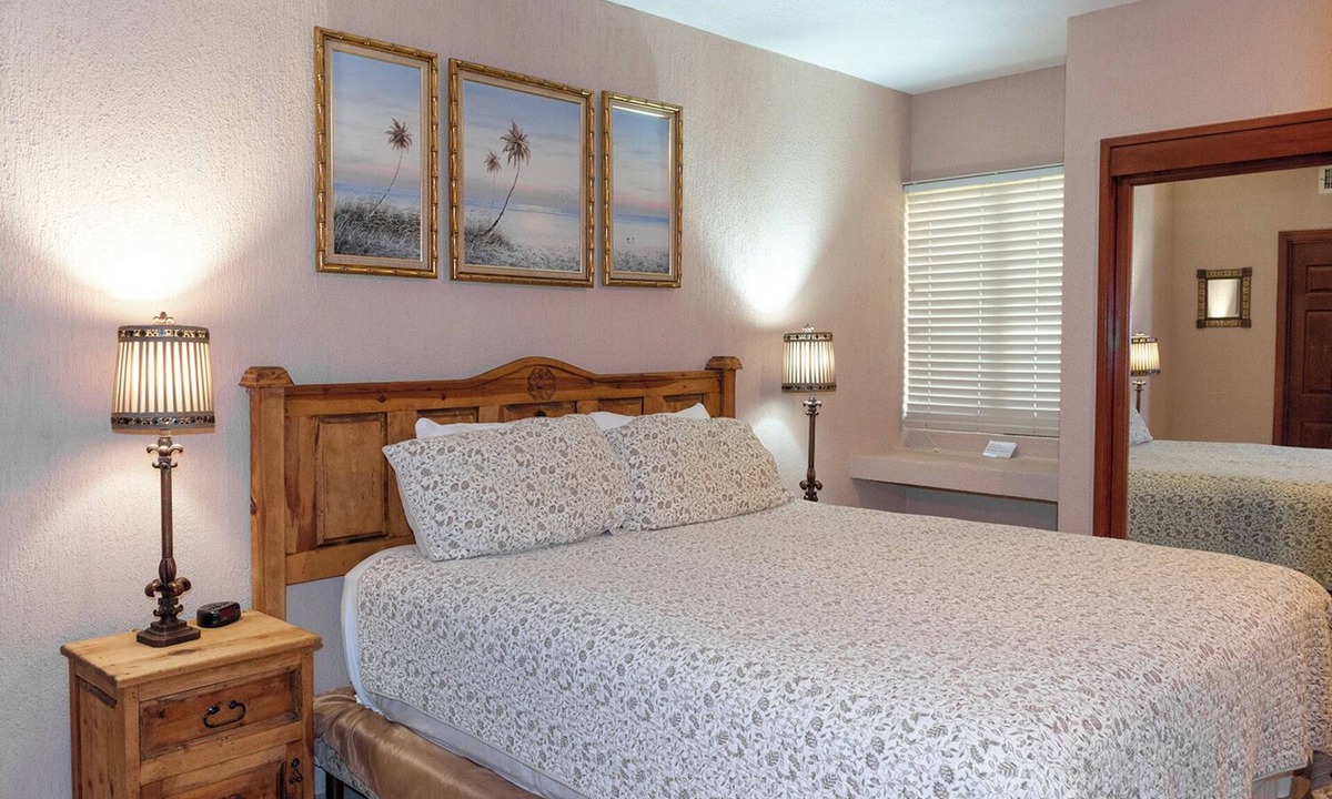 Puerto Penasco Condo | Sonoran Spa N504 - 1 BR Next to the Pool, High Speed Wi-Fi - Beachfront Upper Floor Luxury Condo