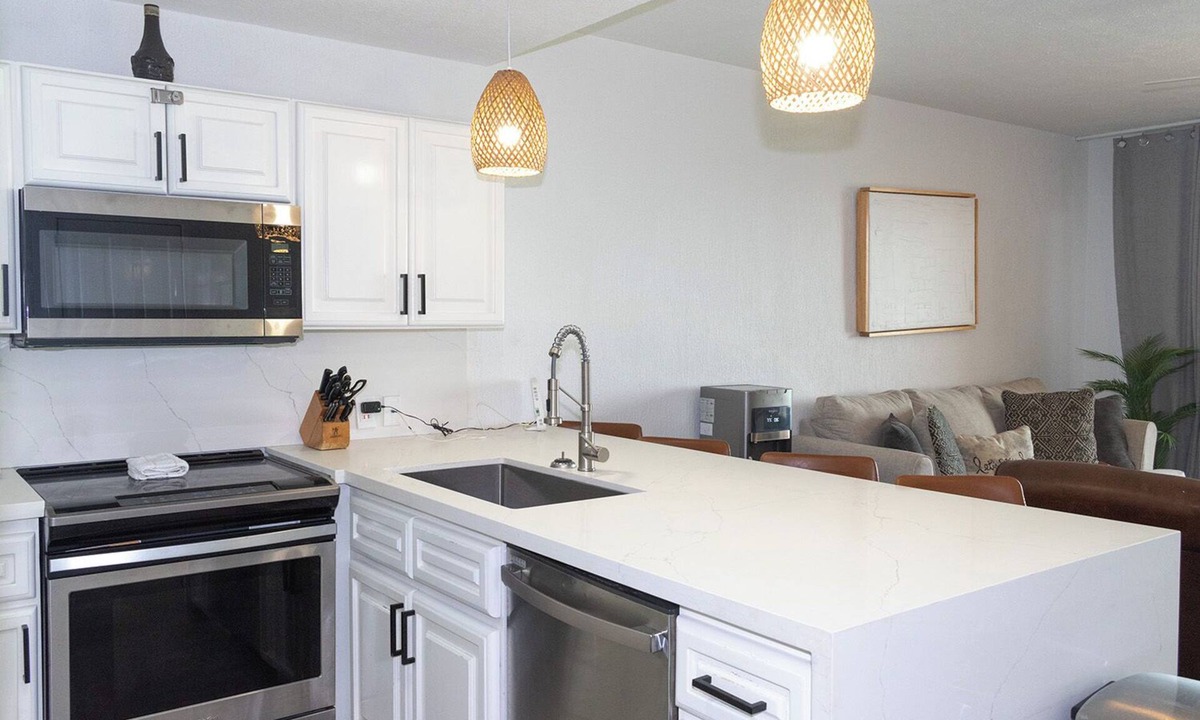 Sandy Beach Condo | Sonoran Spa N807 - 1 BR Next to the Pool, High Speed Wi-Fi - Beachfront Upper Floor Luxury Condo