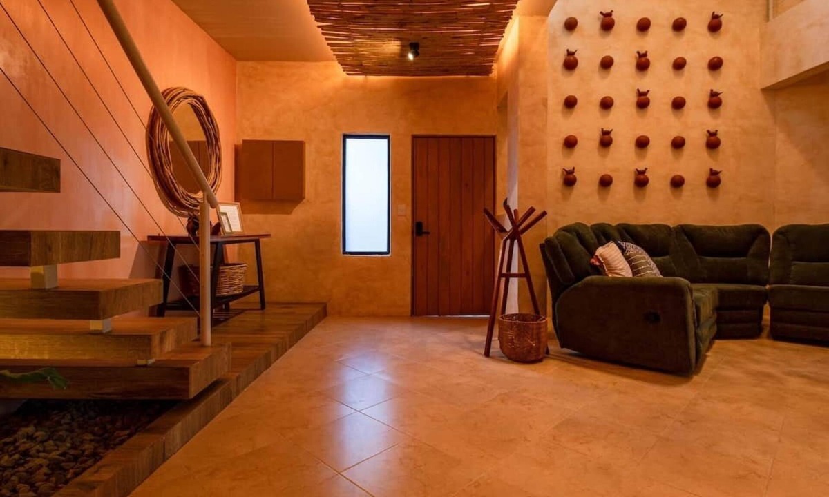 Jalatlaco House | Spacious 5BR Retreat for Groups |Terrace & Relaxation