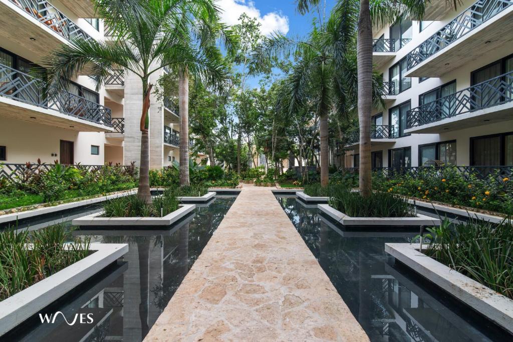 Zama House | Spacious Loft with Balcony Near Hotel Zone Palais Tulum by Waves