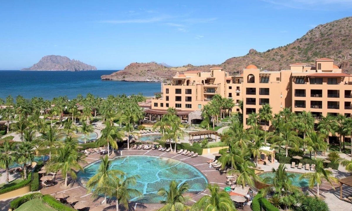 Loreto Resort | Spectacular Views! Luxurious Deluxe Studio Suite at The Islands of Loreto
