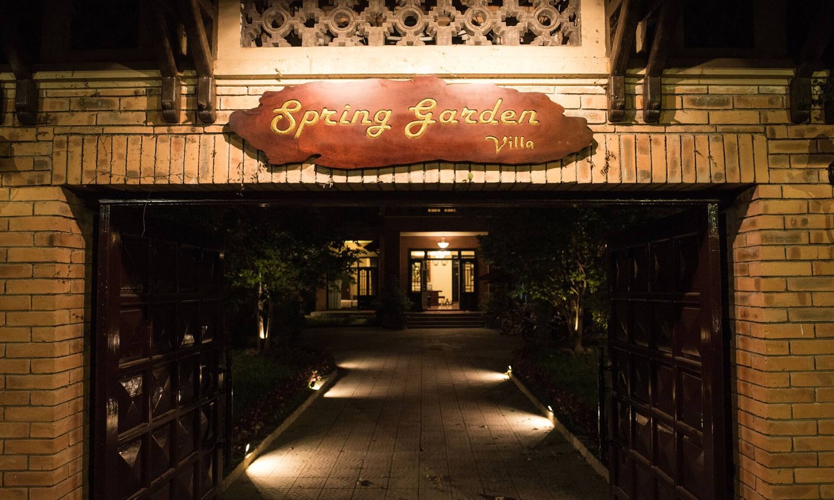 Thuy Xuan Hotel | Spring Garden Villa