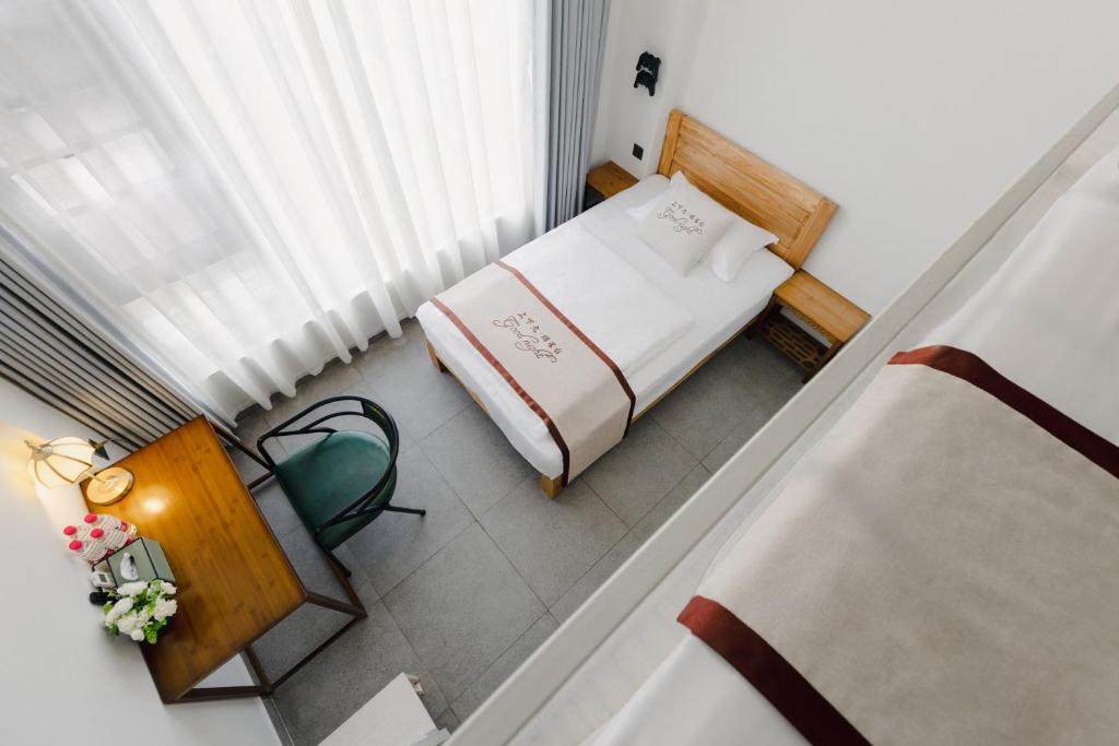Liwan Hotel | Stargazing Platform Inn - Heart of Old Canton