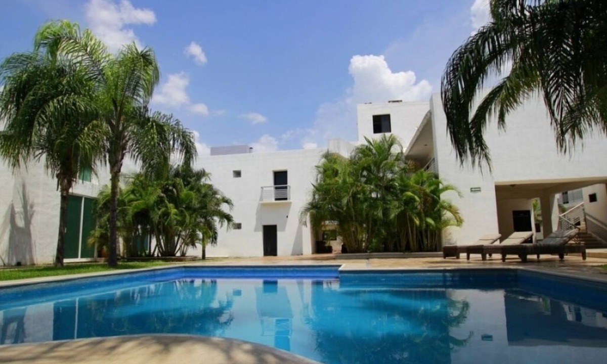 Centro Hotel | Stay in the Heart of Mérida with King Room, Pool, Patio & Terrace Views