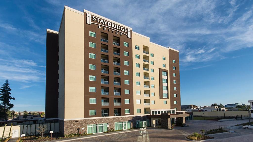 Puebla Hotel | Staybridge Suites Puebla by IHG