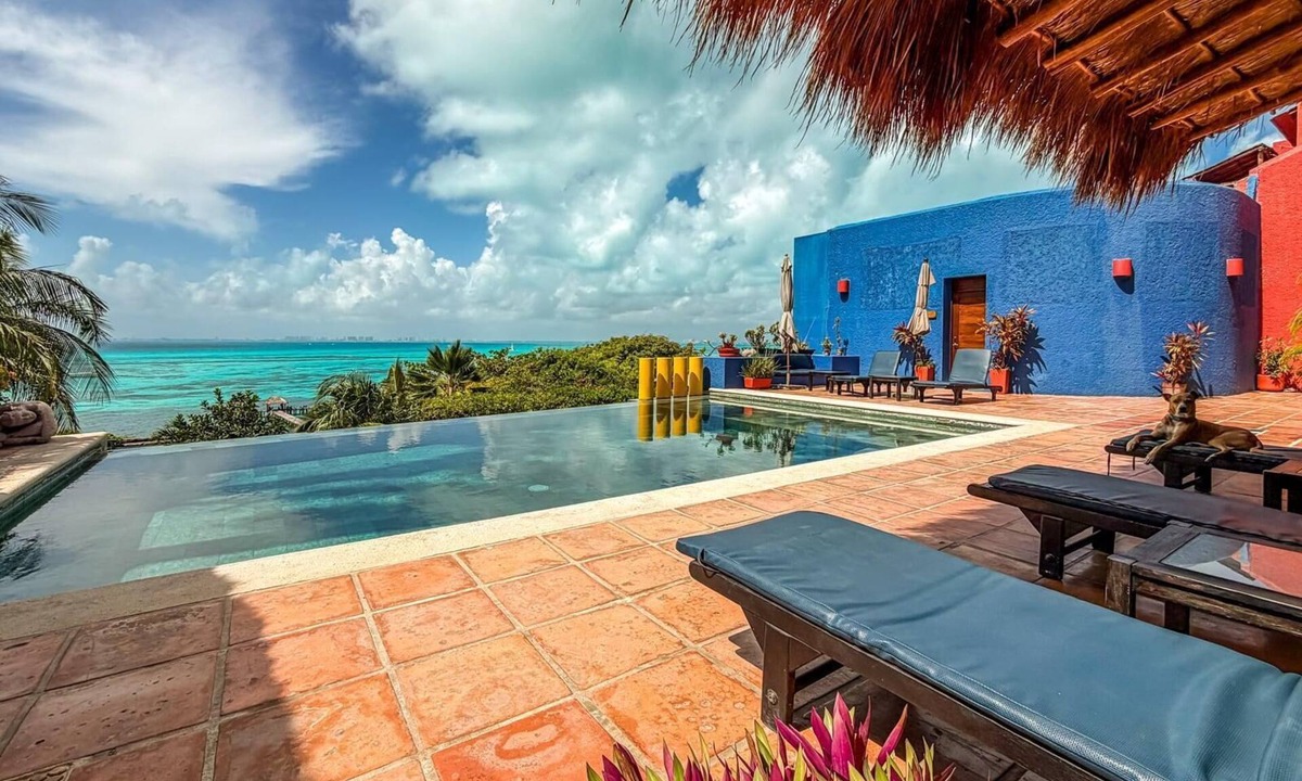 Isla Mujeres Hotel | Studio King City View Room at Casa de los Sueños