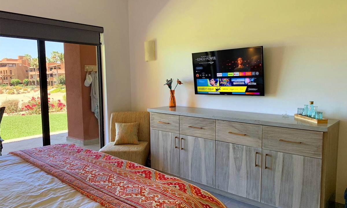 San Jose del Cabo Condo | "Stunning Oceanfront One-Bedroom Condo with 180° Sea of Cortez Views