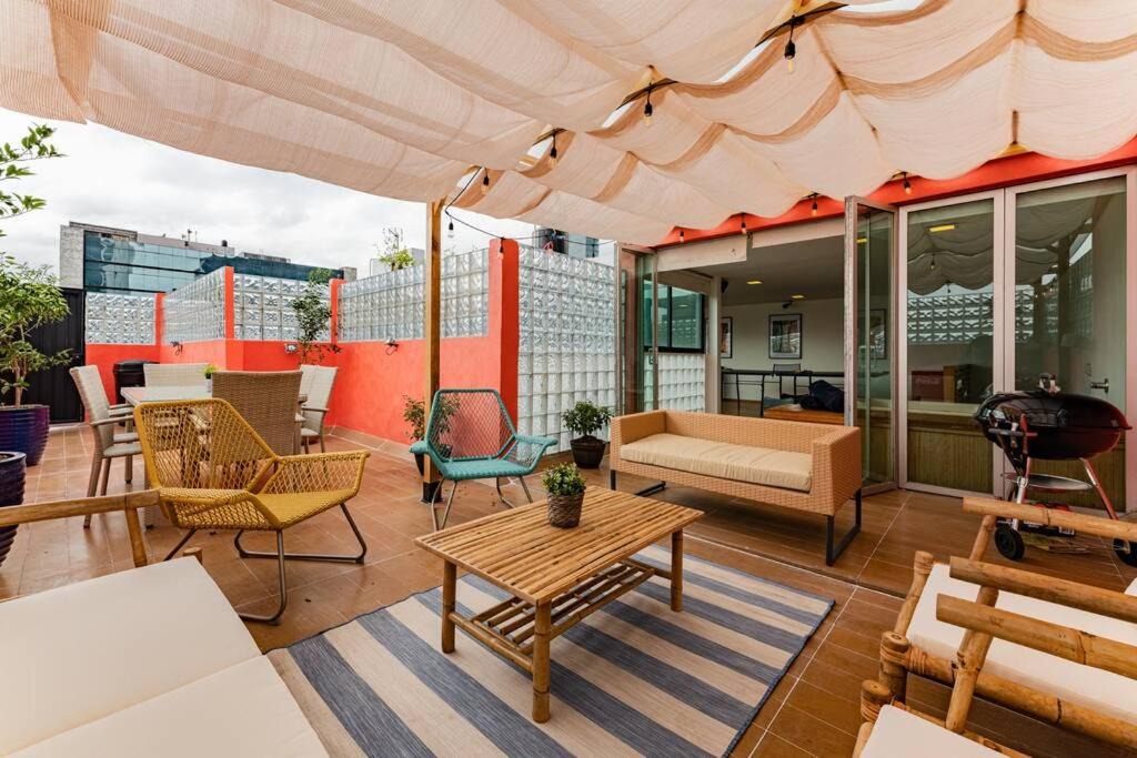 Zona Rosa Apartment | Stylish apartment with private roof top & jacuzzi