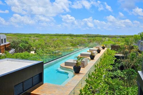 Playa Paraiso Apartment | Stylish Studio in Humana Bikes & Pools