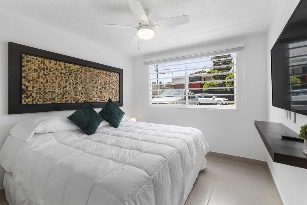 Downtown Queretaro Apartment | Suite lujo y comodidad 150MB Home Office Céntrico El Prado C12
