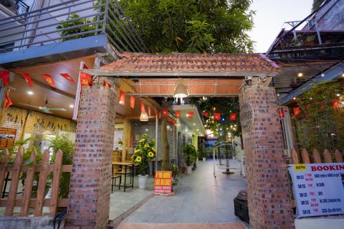 Hoa Lu House | Tam Coc Riverside hostel New