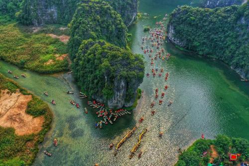 Hoa Lu Hotel | Tam Coc Scenery Homestay