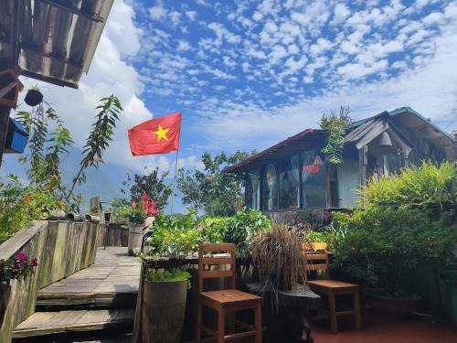 Sa Pa House | Tavan View Homestay