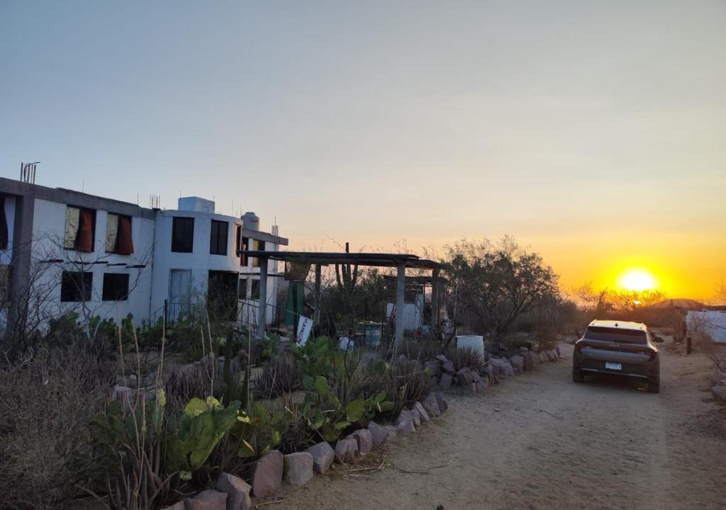 La Paz Other | The Earthship and the Serpent