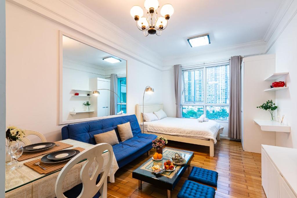 Hang Xanh Apartment | The Manor The Art - Saigon Central