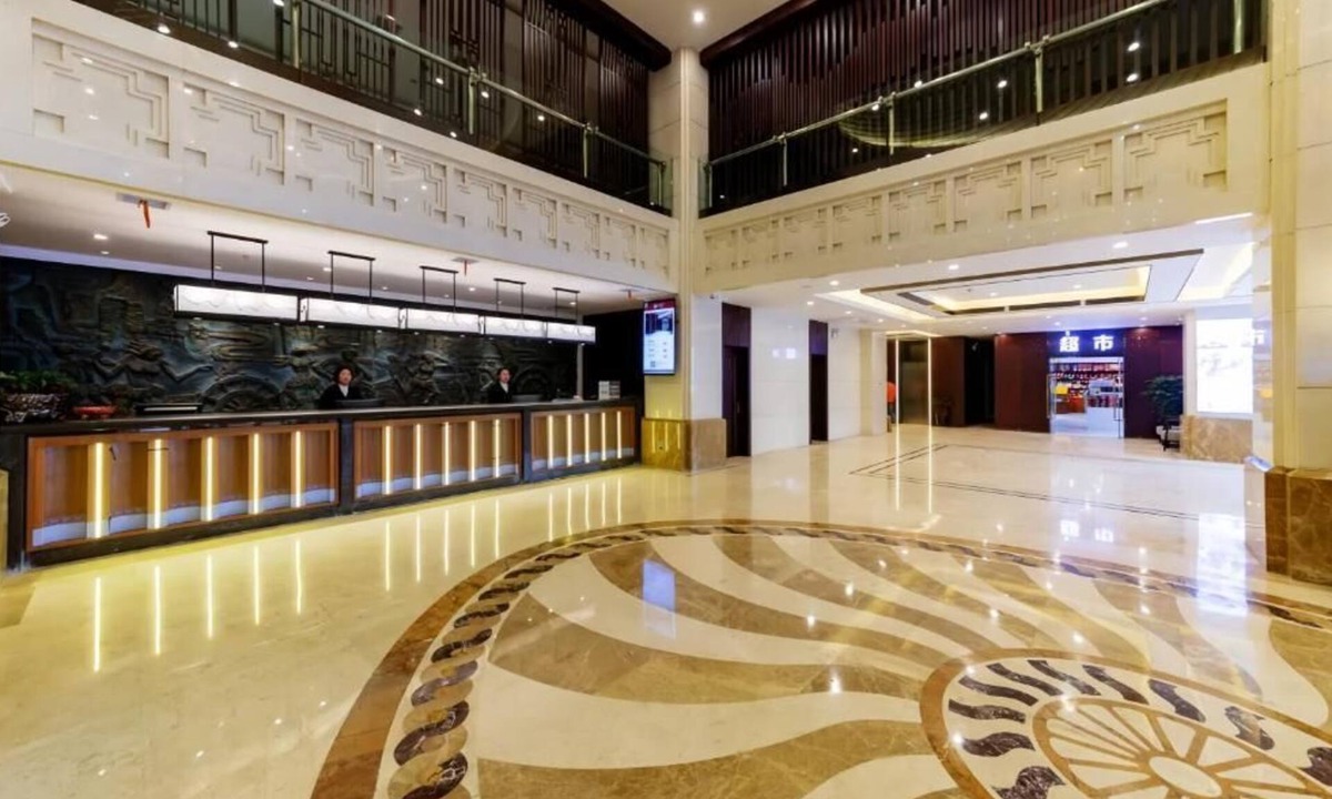 Yongding Hotel | The Sky Gate Hotel