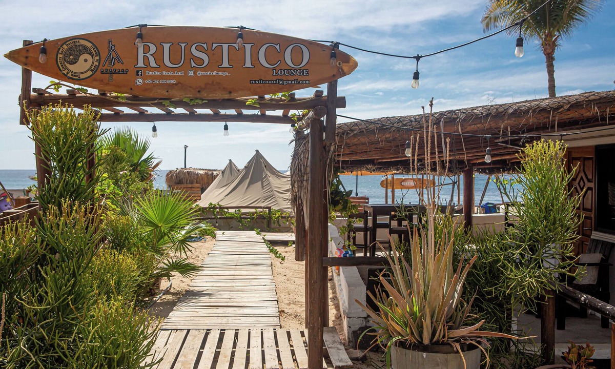 Luis Donaldo Colosio RV Rental | TIPI WITH A/C IN FRONT OF BEAUTIFUL BEACH Wake up with the sunrise and the waves!