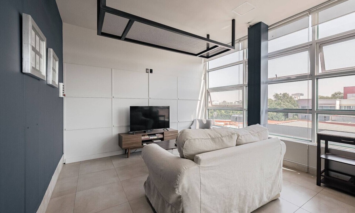 Benito Juarez Cabin | Top Bed | Mixed Shared Room