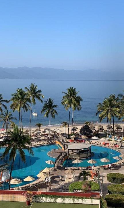 Puerto Vallarta Resort | Torre Condomar by VRHost