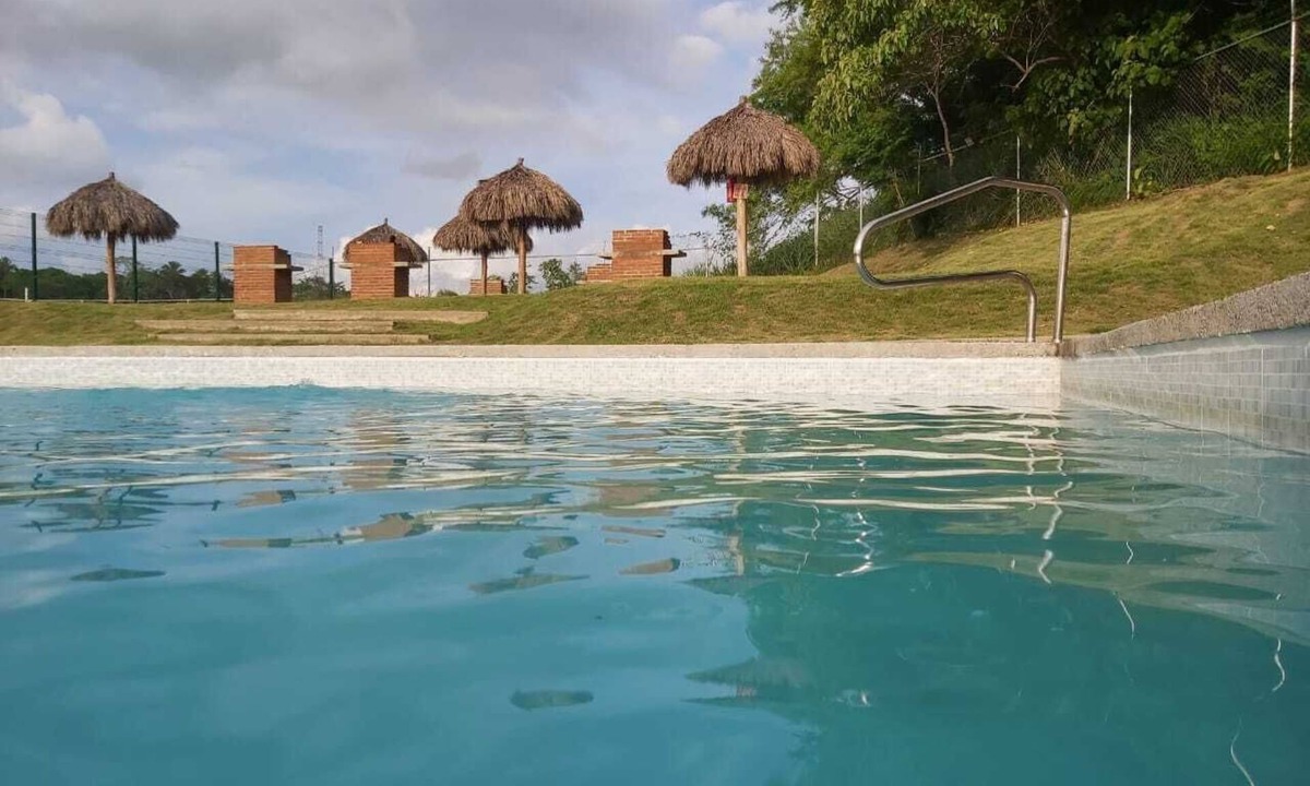 Las Mojoneras Apartment | TOTO DEPTARTMENT in gorgeous Puerto Vallarta with AC, WiFi