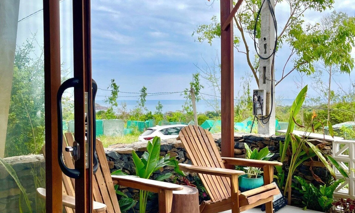 Tuy An Hotel | Tram Seven Retreat House Ganh Da Dia