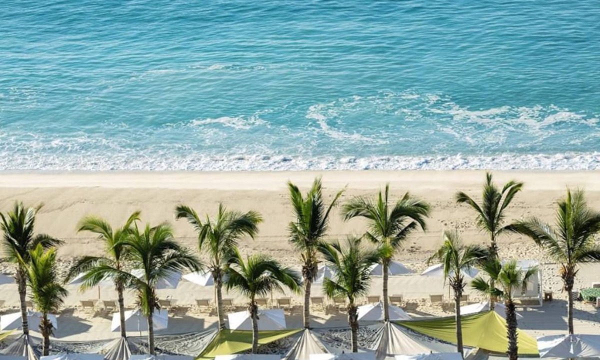 Cabo San Lucas Apartment | Treat yourself to an unforgettable stay @ 5-Diamond Garza Blanca Resort and Spa