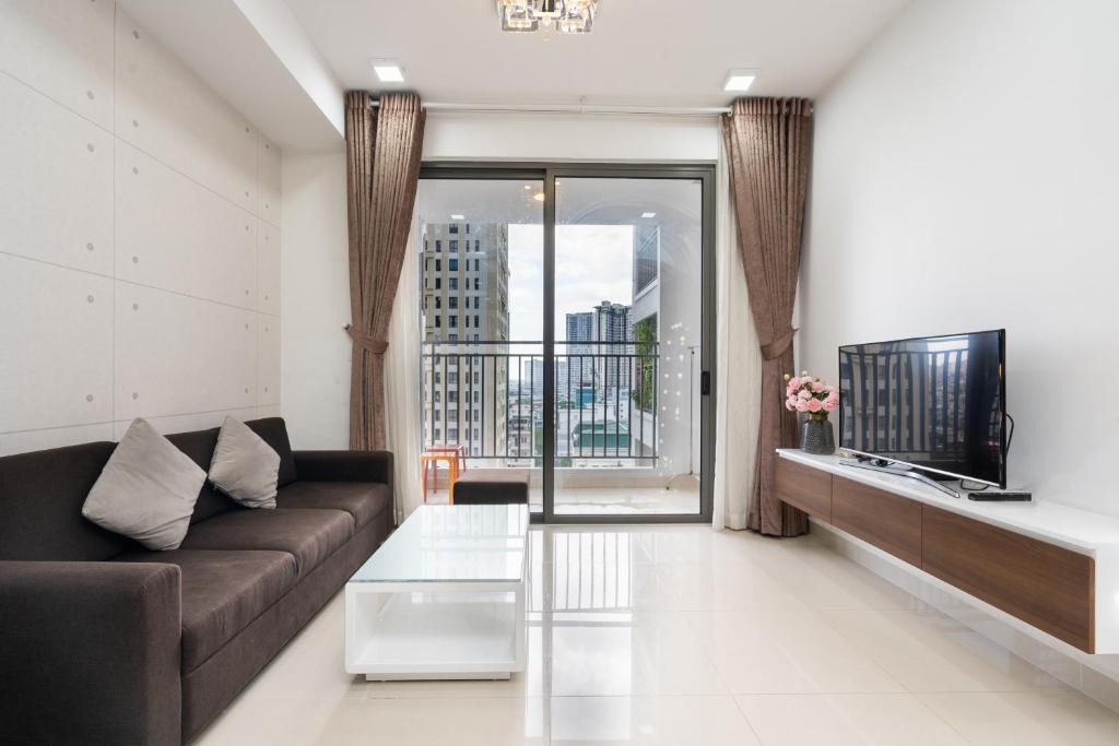 Bach Dang Riverside Apartment | Tresor in Center two bedrooms apartments