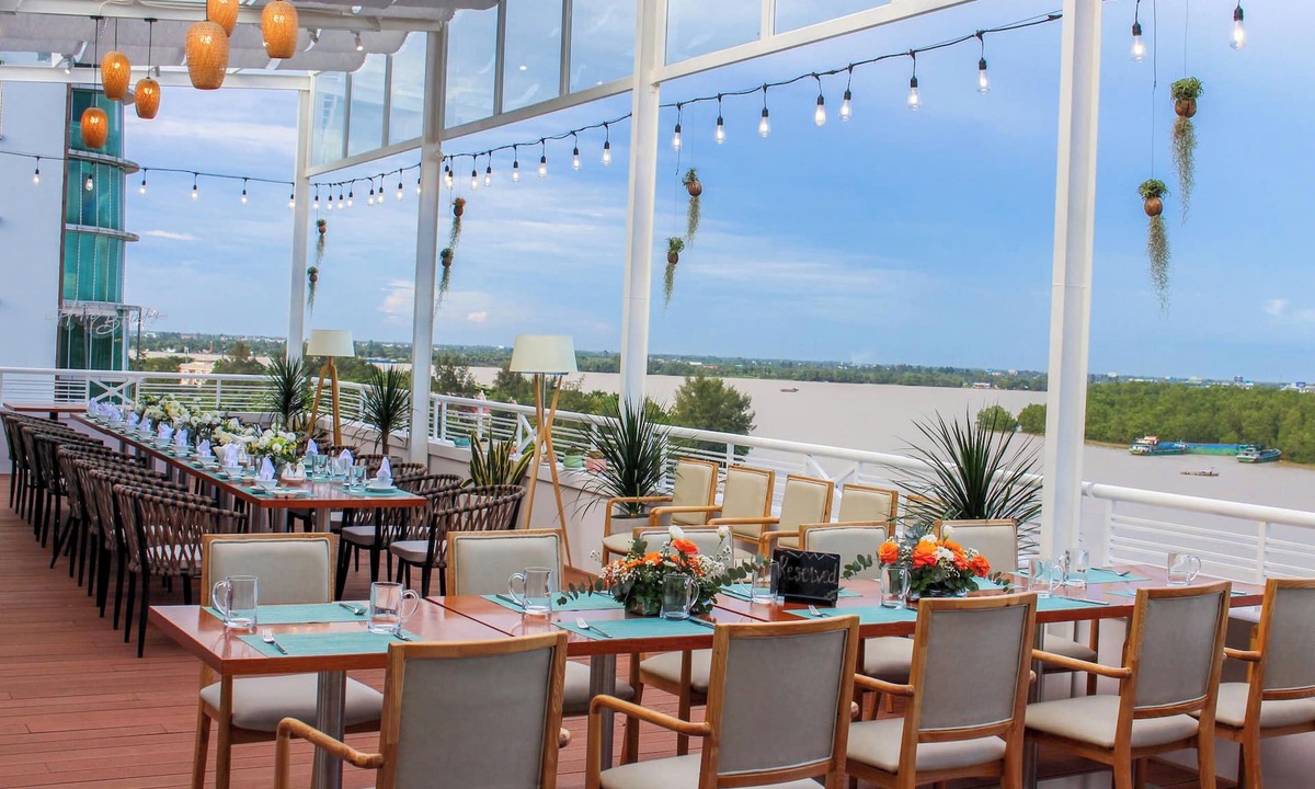 Ninh Kieu Hotel | TTC Hotel Can Tho