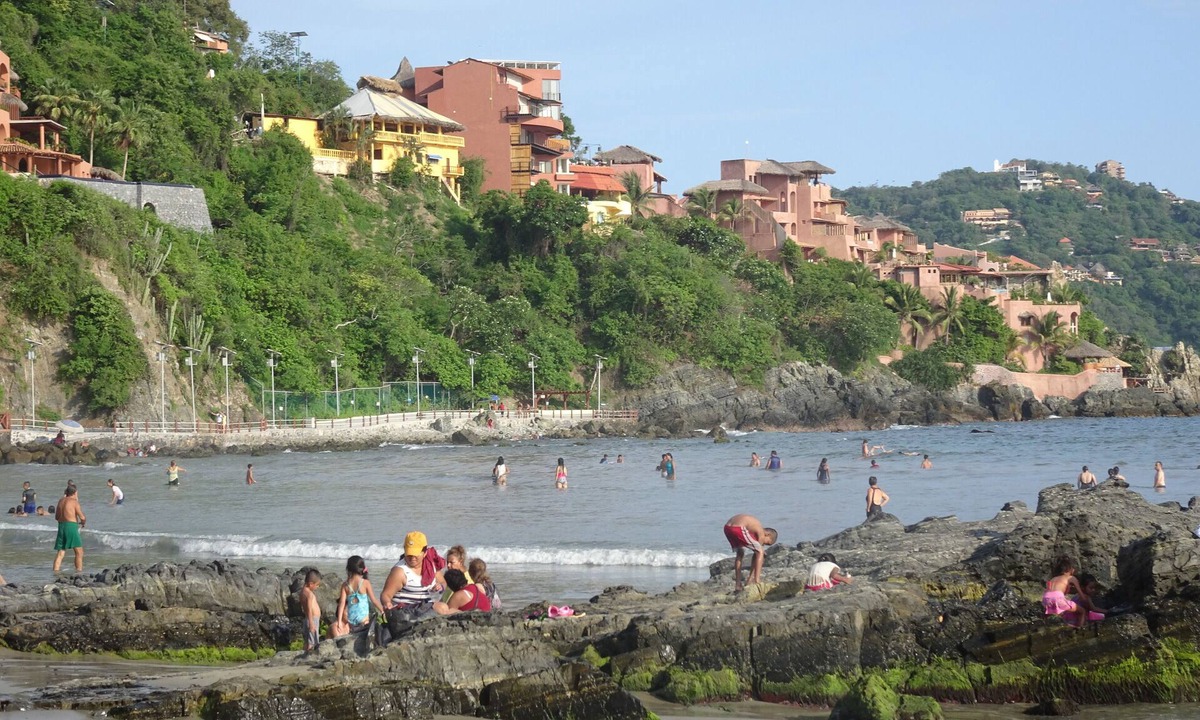 Playa la Madera Apartment | Two Bedroom Apartment Playa Madera, Zihuatanejo, Mexico