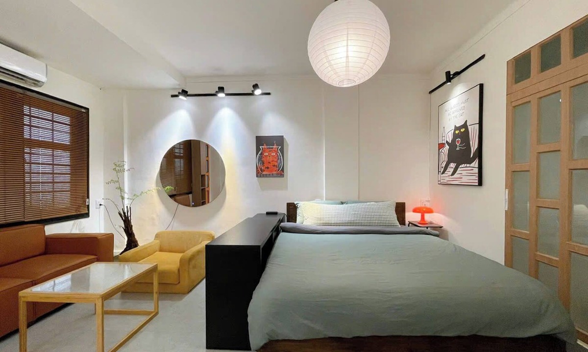 Dong Khoi Apartment | Unbeatable location in District 1. Well-equipped studio in a iconic building.
