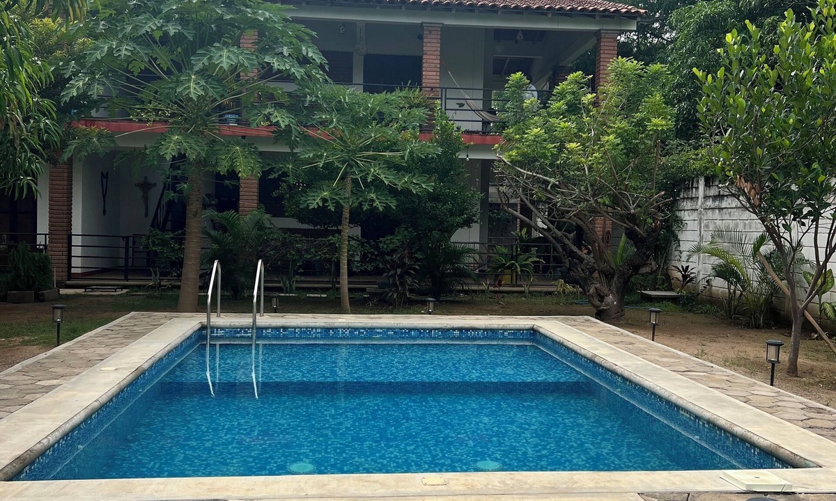 Santo Domingo Zanatepec Apartment | Valentina Apartment for 2 Pool Access A/C Ground Floor Pet Friendly